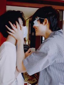 和女儿发生关系的例子